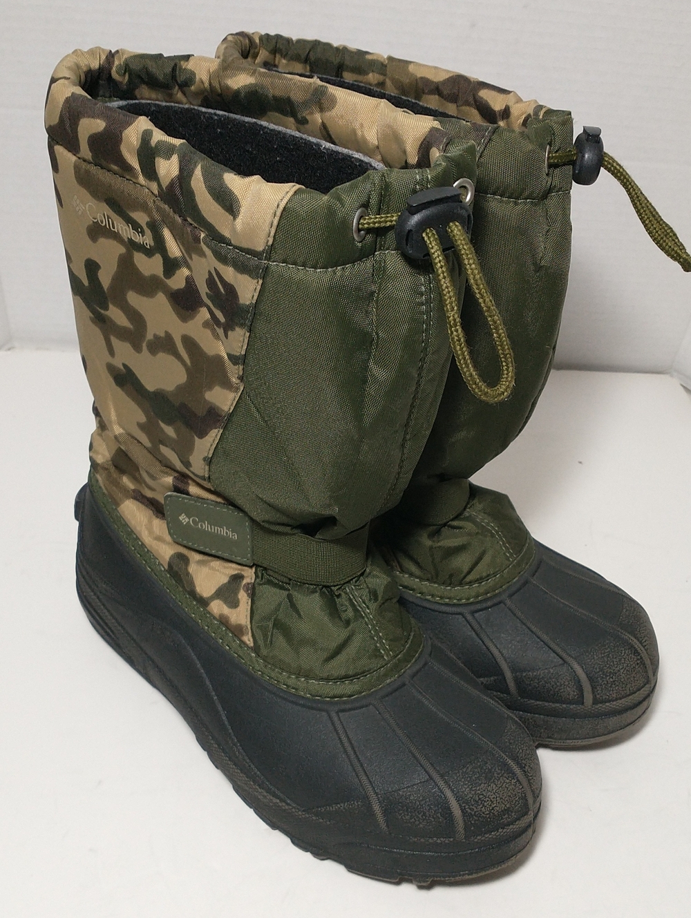 Columbia Powder Bug Camo Winter Boots, Green, Kid Size 6, Removable‎ Liners